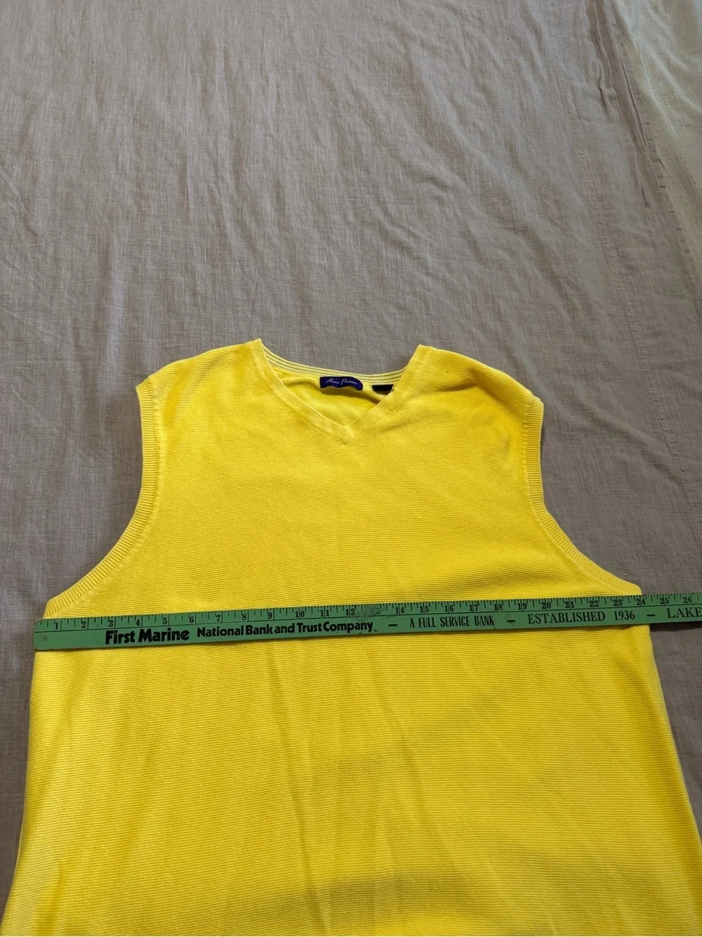 Butter Yellow Knit Sweater Vest Big And Tall Size XXL Vibrant Summer Bold Retro
